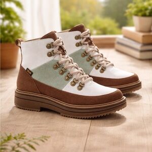 Anthropologie TEVA brand Midform Bootie